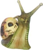 Slak met Doodshoofd Schelp