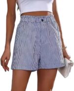 Korte broek gestreept