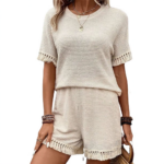 Moderne Kledingset Beige