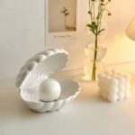 Schelp met parel lamp