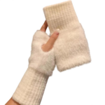 Fluffy Handwarmer Royal 